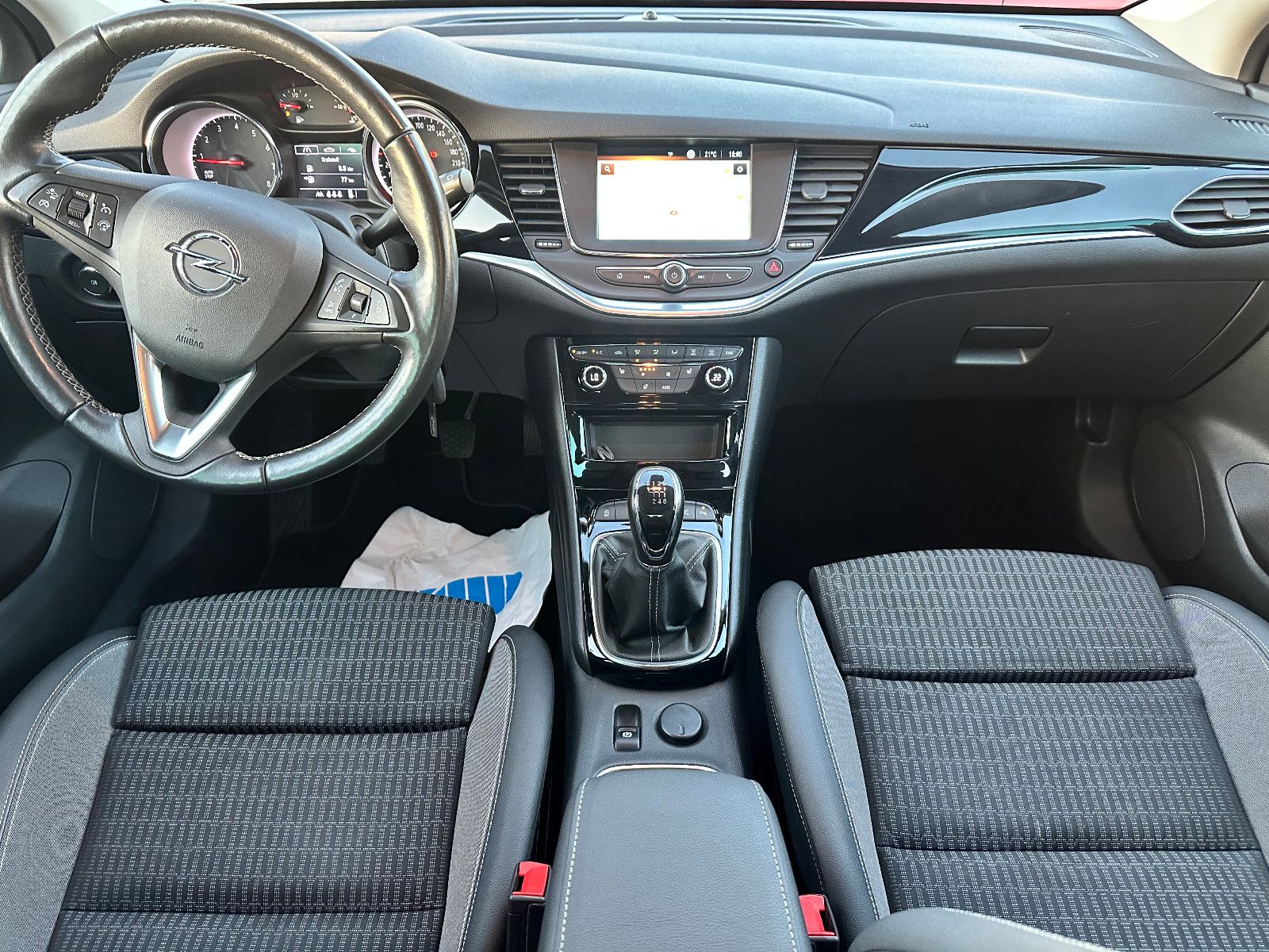 Fahrzeugabbildung Opel ASTRA K ELEGANCE*MOD.2022+LED+KAMERA+NAVI*