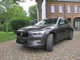 Volvo XC60 AWD Momentum Pro AHK Leder 1.Hd Garantie