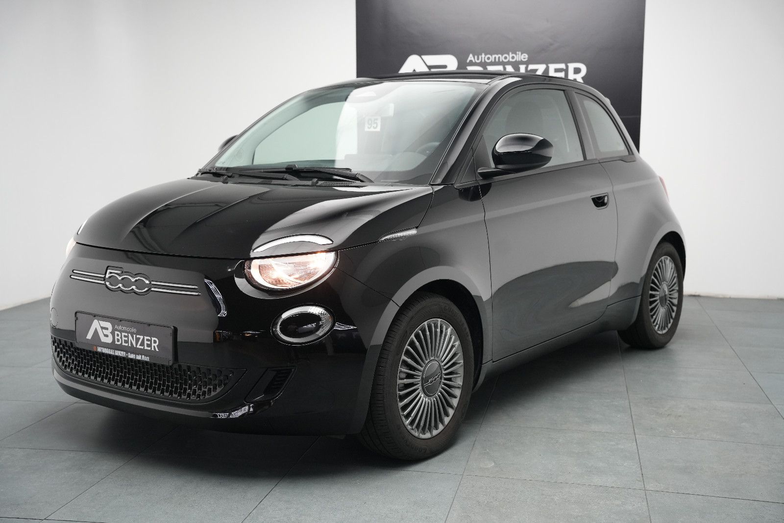 Fiat 500 Icon 42 Kwh *Rückfahrkamera*Navigation*Klima