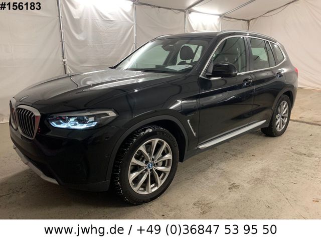 BMW X3 xDr 30 e LED CockpProf ACC Kam 19" Nav+ Leder