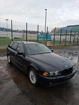 BMW 525i Touring -
