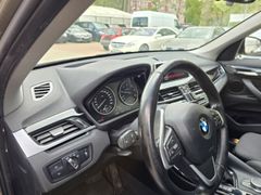Fahrzeugabbildung X1 xDrive 18 d Sport Line