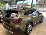 Subaru Outback 2.5i Platinum Lineartronic - Subaru Outback: Allradantrieb