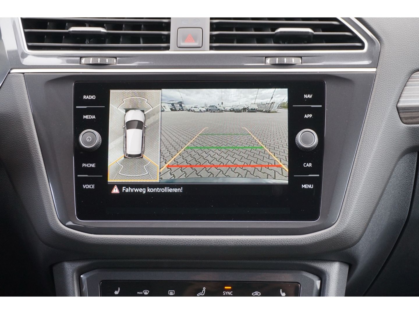 Tiguan Allspace 2.0 TSI DSG 4M Elegance 7-Si*AHK