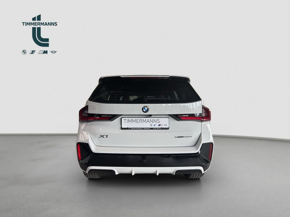 BMW X1 xDrive20d Steptronic Navi DSG Tempom.aktiv foto 5