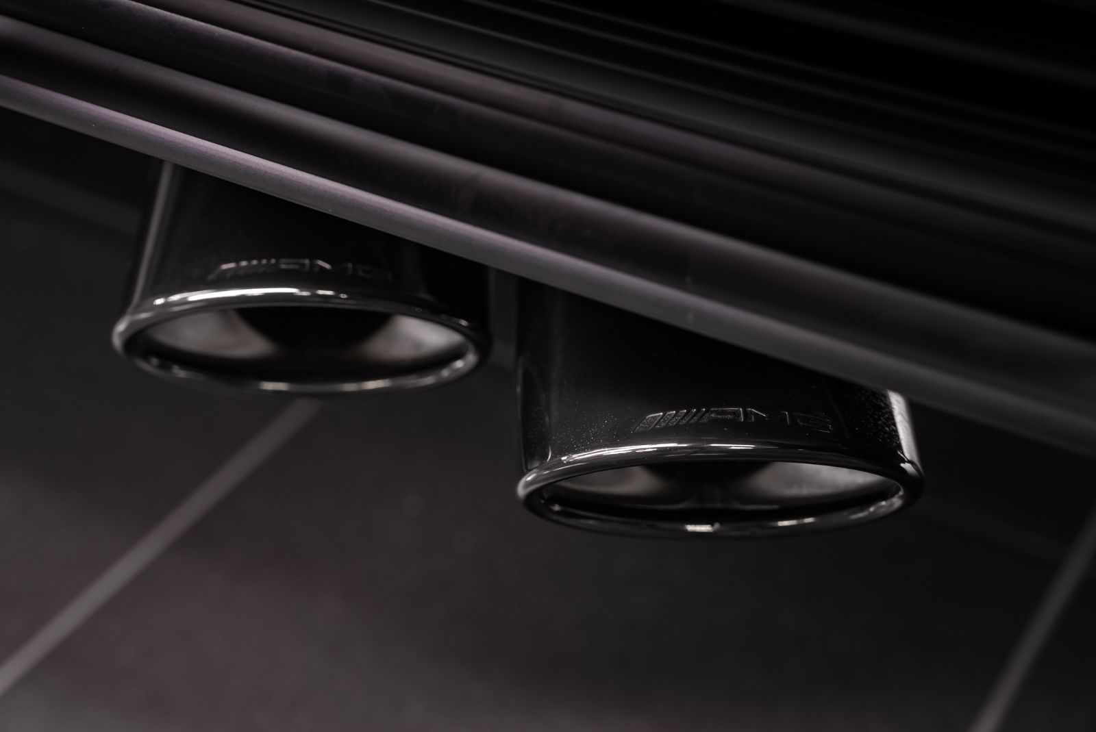 Fahrzeugabbildung Mercedes-Benz G 63/MY 2027/ SUPERIOR/CARBON
