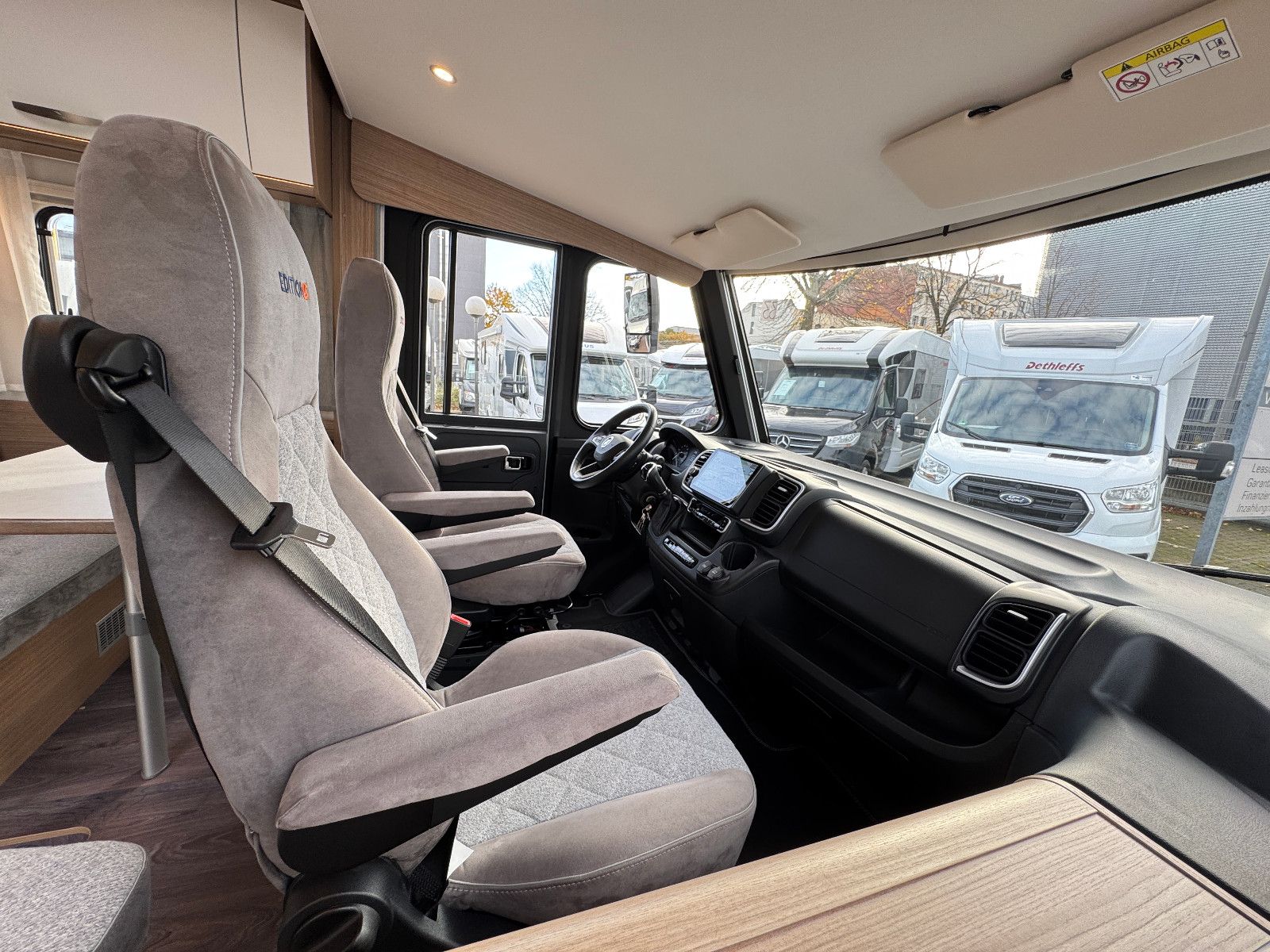 Fahrzeugabbildung Carado i 338 EDITION 15 4.0 T AUTOMATIK LUFTFEDERUNG 1H
