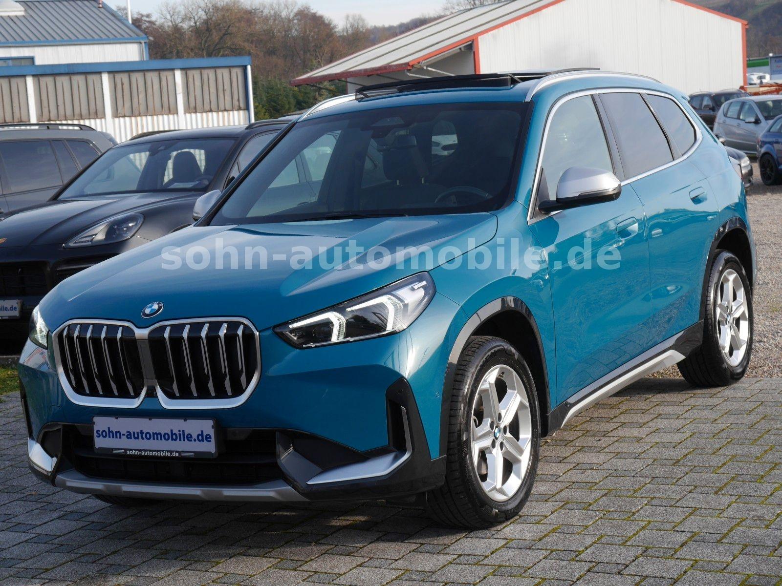 BMW X1 18 i sDri xLine Panorama/ACC/HUD/LED/AHK/360°