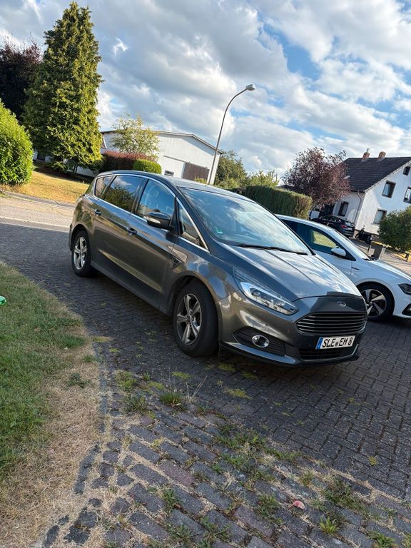 Image of Ford S-Max