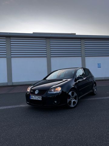 Volkswagen Golf V 2.0 GTI DSG