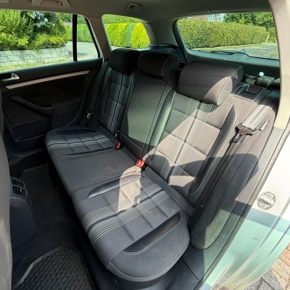 Volkswagen Golf 2012 — photo 9