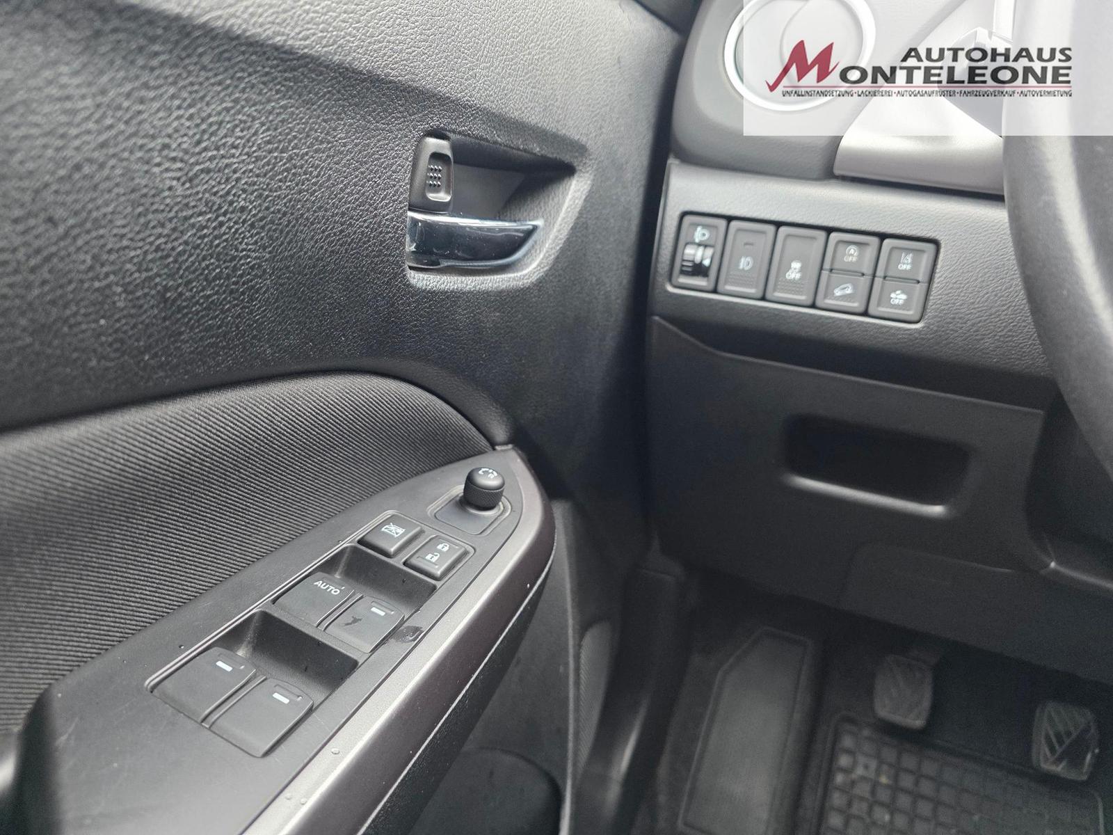 Suzuki Vitara 1.0 Comfort 4x4 | 8-fach bereift gepfl...