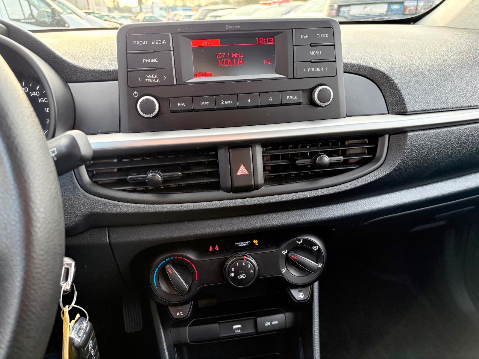 Kia Picanto Edition 7 Klima 1.HAND SCHECKHEFT