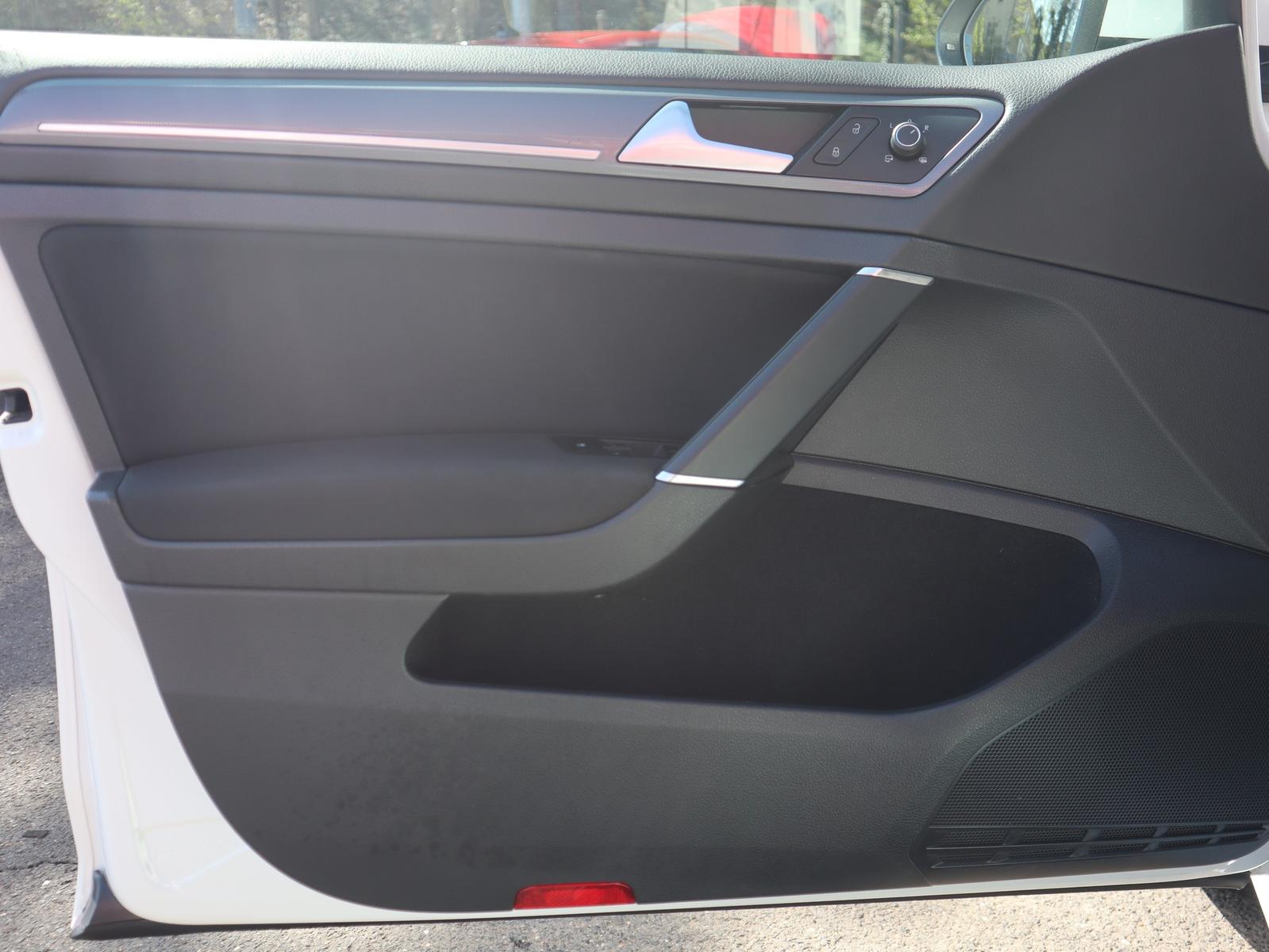 Volkswagen Golf Variant 1.4 TSI DSG R-Line Bi-Xenon Navi Dy