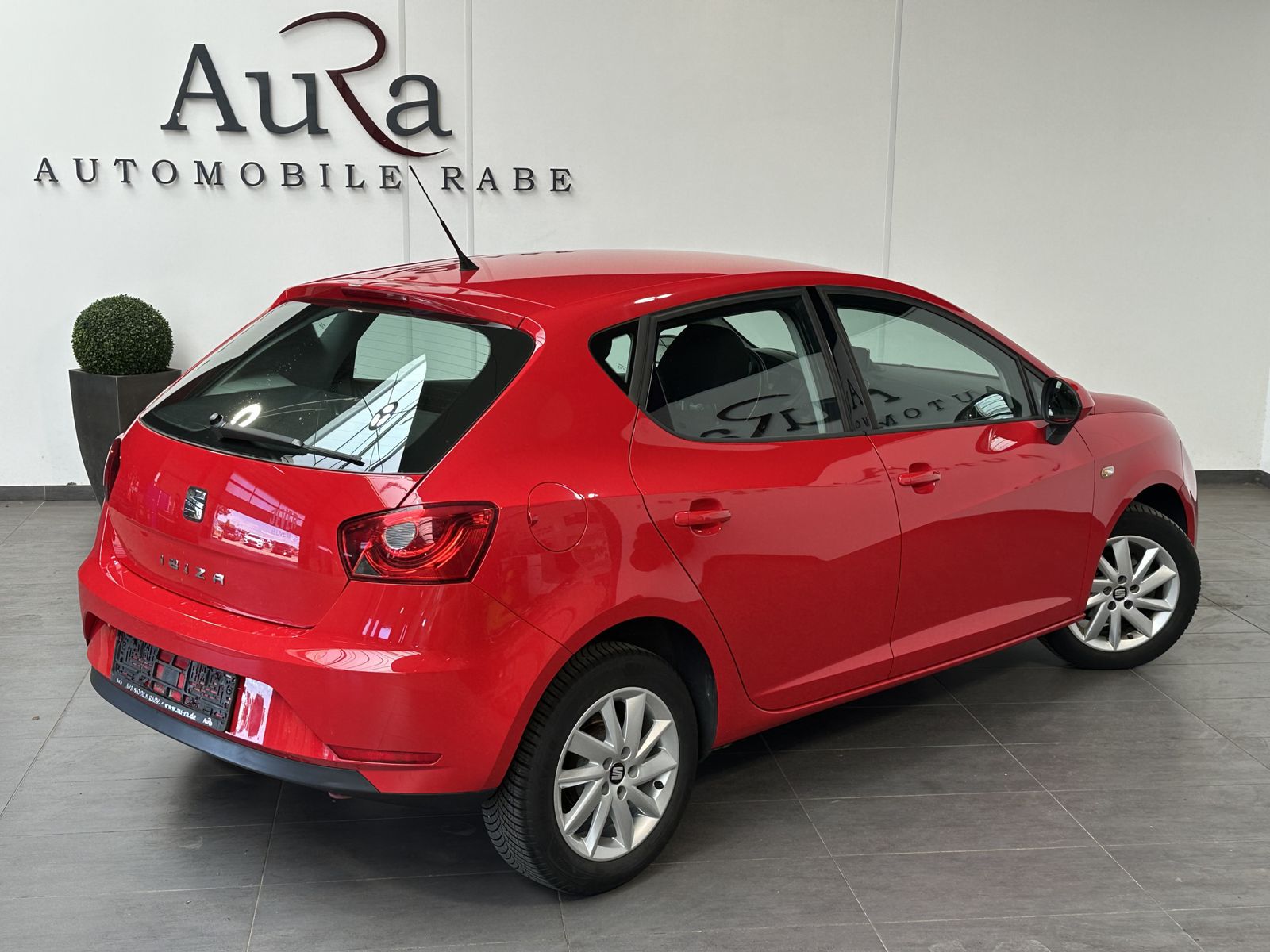 Fahrzeugabbildung SEAT Ibiza 1.4 Style Salsa NAV+SHZ+CLIMATRONIC+2Hd