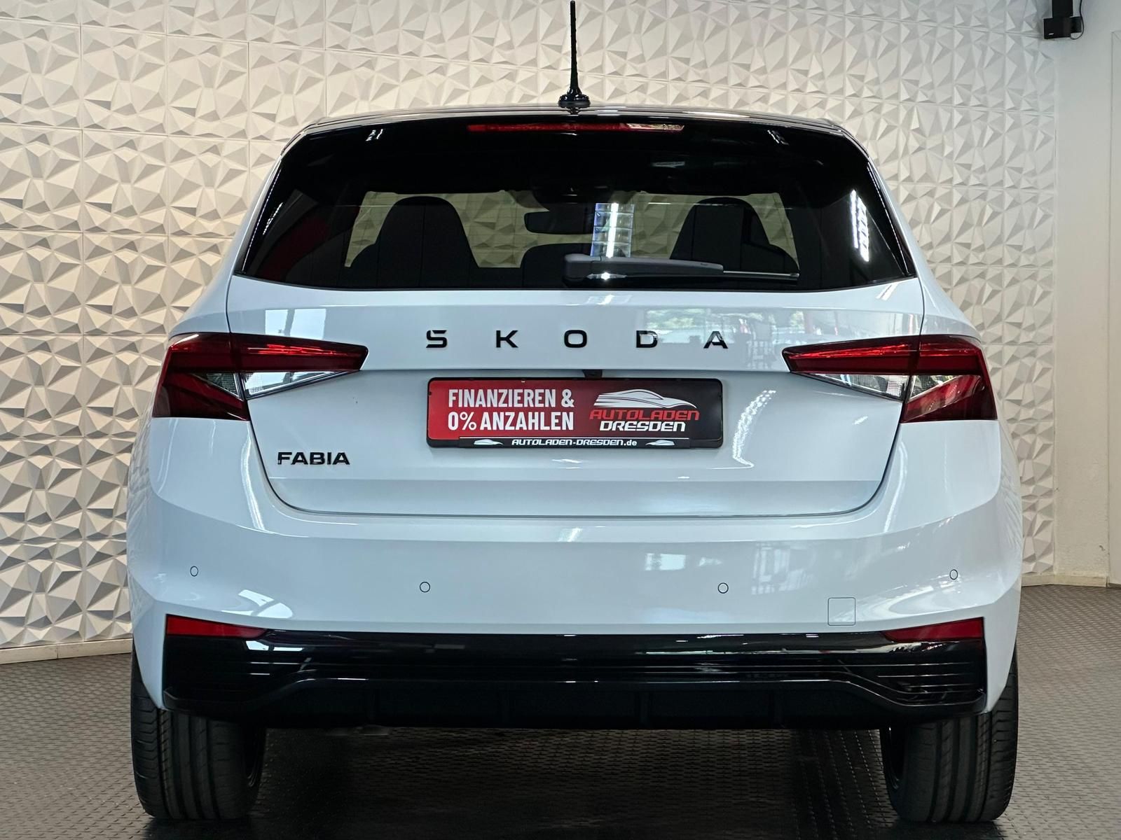 SKODA Fabia 1.5TSI MONTE CARLO* LED#FH#SHZ#VIRT#ACC#LH - Image 6