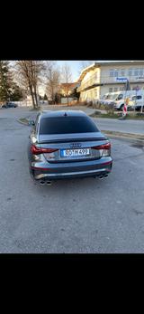 Audi S3 TFSI S tronic quattro - Service neu!! - Audi S3 Gebrauchtwagen in München