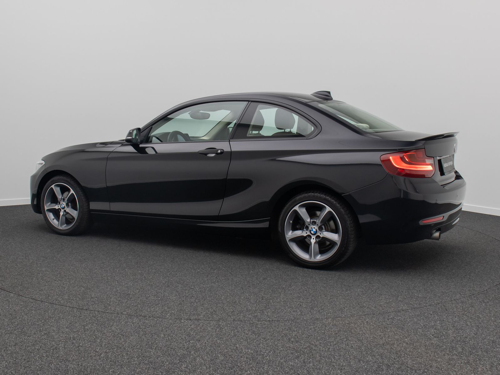 Fahrzeugabbildung BMW 218d PDC Sitzhz Xenon Sport Geschwindigkeitreg