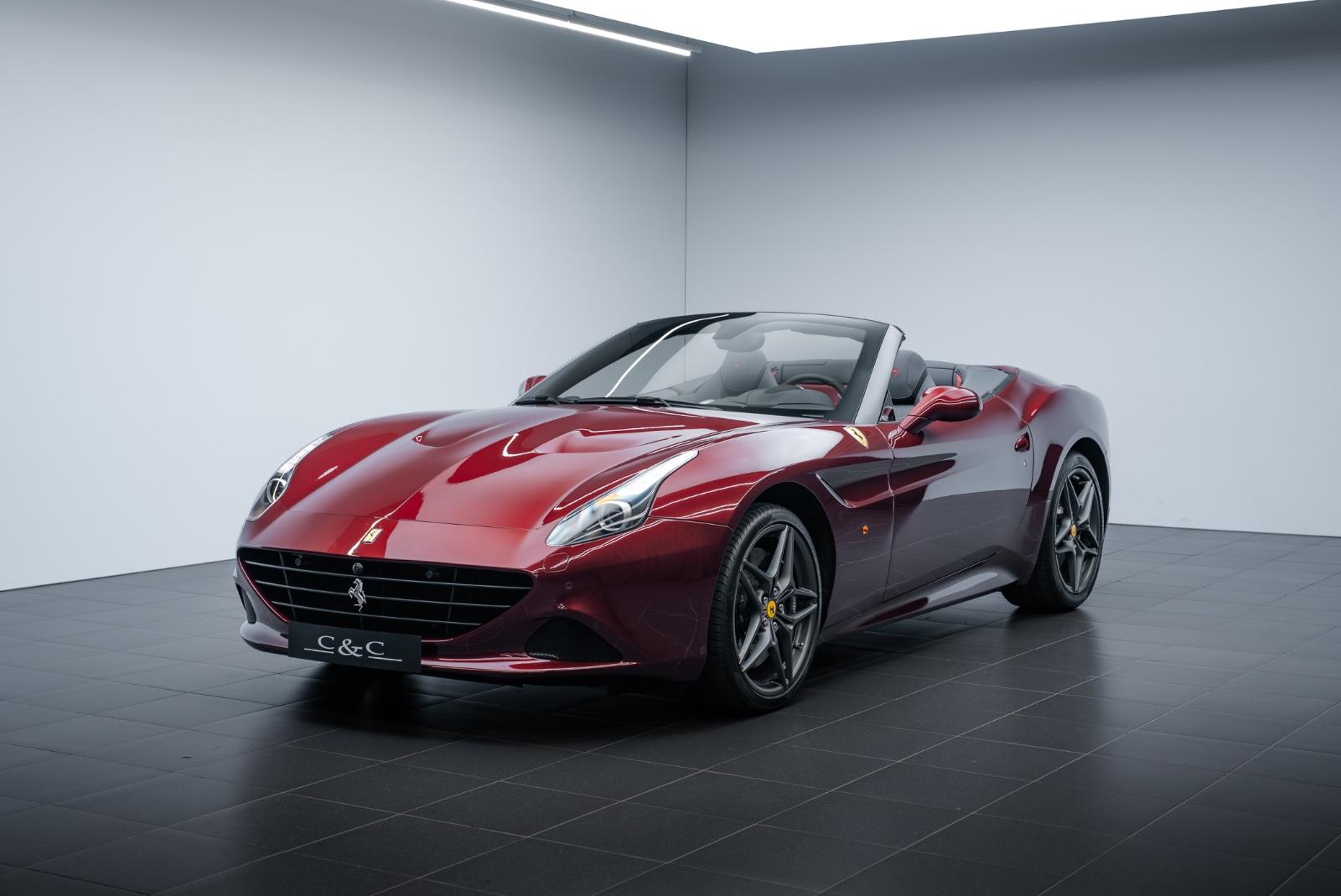 Ferrari California T ATELIER/SPECIAL COLOUR/WENIG KM
