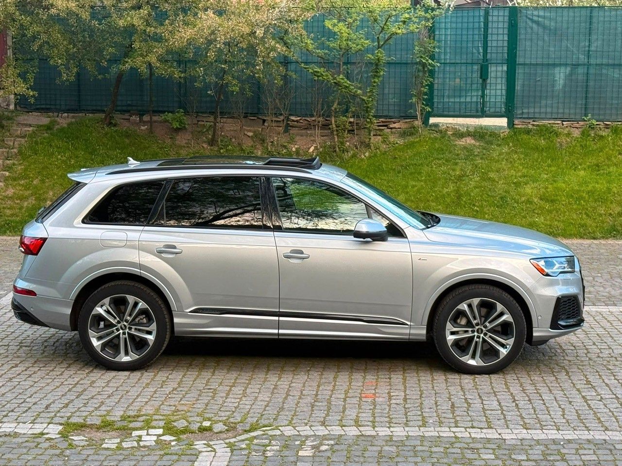 Audi Q7 55 TFSI quattro S line 7Sitzer Pano Kamera foto 3