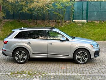 Audi Q7 - 3
