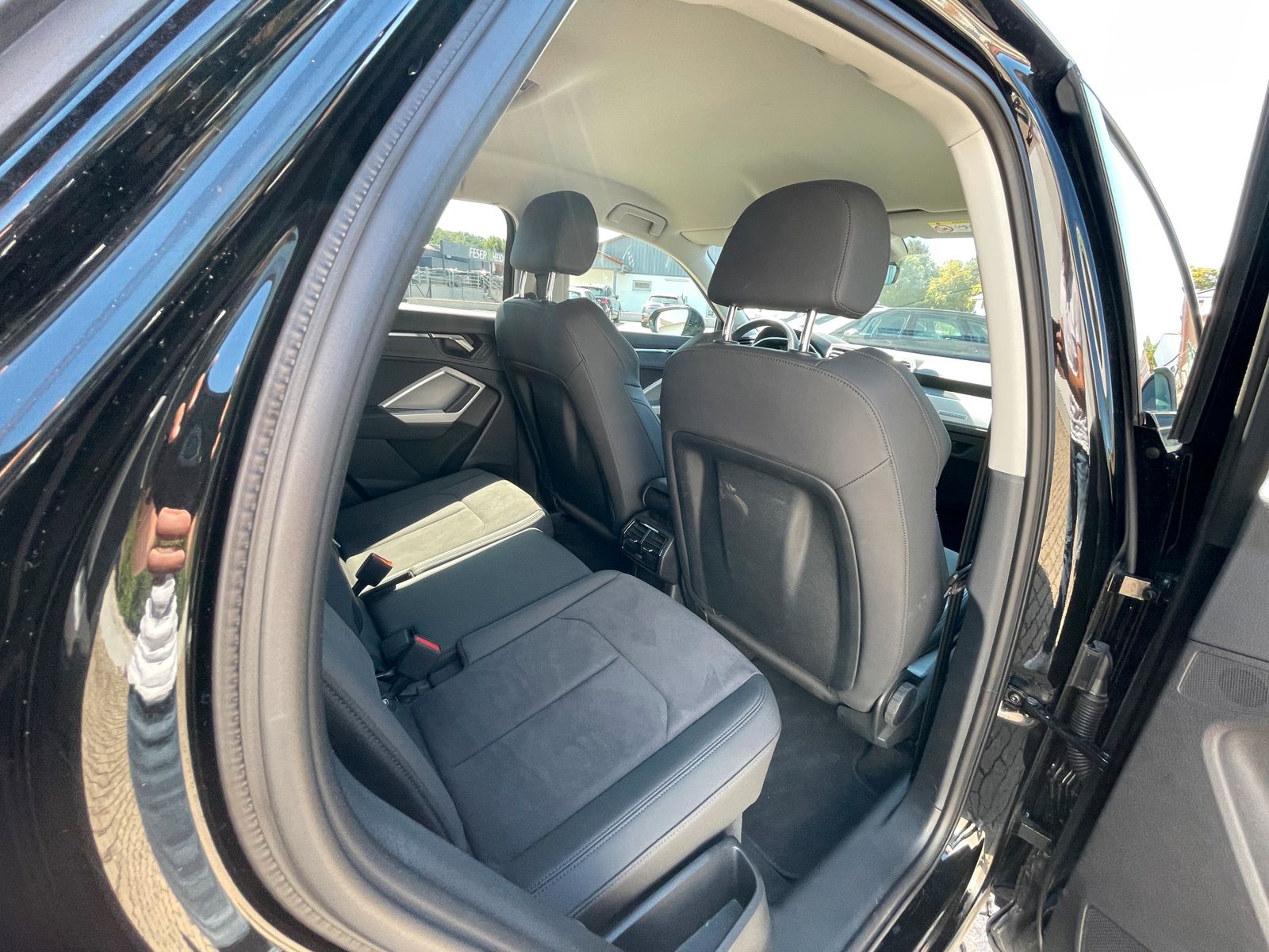 Audi Q3 Spb S line 40 TFSI qu. S tr. ACC AHK eHECK LE foto 19