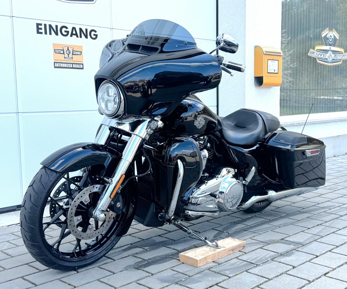 Harley-Davidson FLHXS Street Glide Special 114cui + Rockford