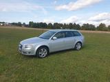 Audi A4 3.0 TDI (DPF) quattro Avant - - Audi A4 aus 2006 mit Diesel-Antrieb