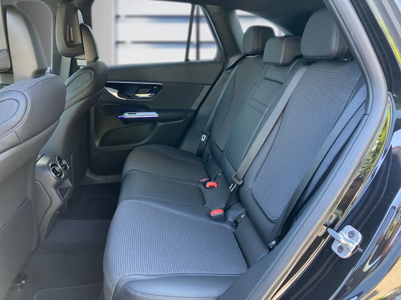 Fahrzeugabbildung Mercedes-Benz GLC 200 d 4M AVANTGARDE AHK Memory 360° KeylessG