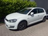 Volkswagen Golf VII Lim. Comfortline BlueMotion TGI 1.Hd - mit CNG-Antrieb: Limousine
