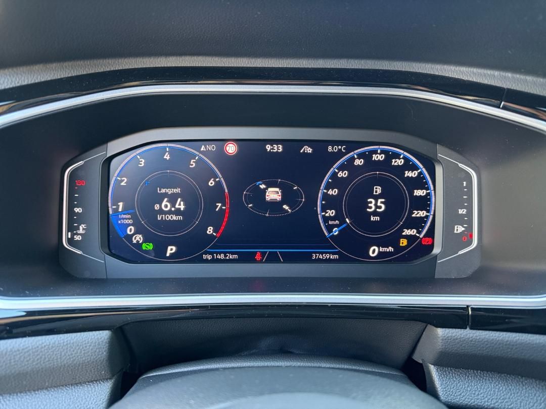 T-ROC 1,5 TSI DSG R-Line Matrix Navi AHK 19" Kam