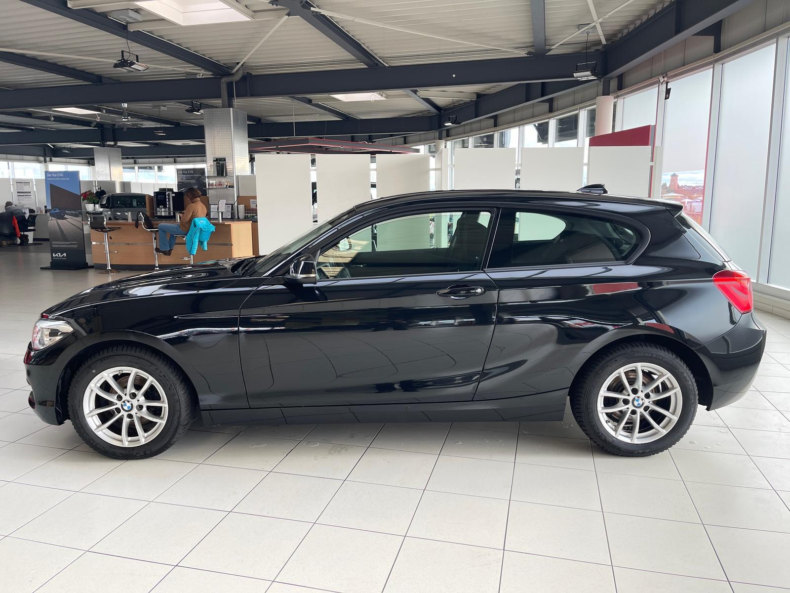 BMW 118d 2.0 TDI Advantage+Navi+LED+PDC vo/hi+Alu+++
