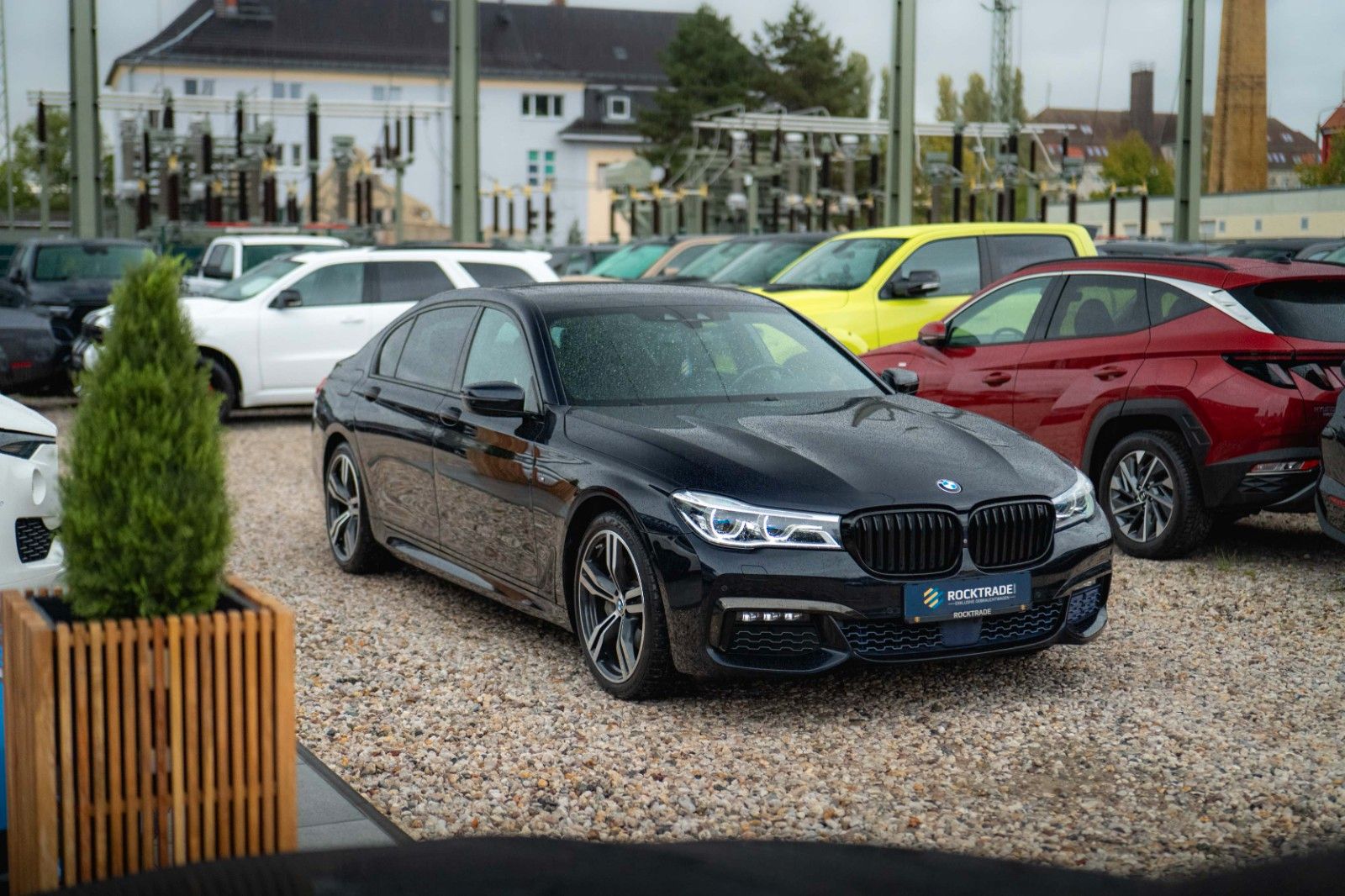 Fahrzeugabbildung BMW 730d L xDrive M Sport Shadow | 100% Option | 19%