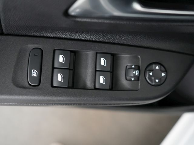 Corsa F FACELIFT GS+RÜCKFAHRKAMERA+SITZ-/LENKRAD