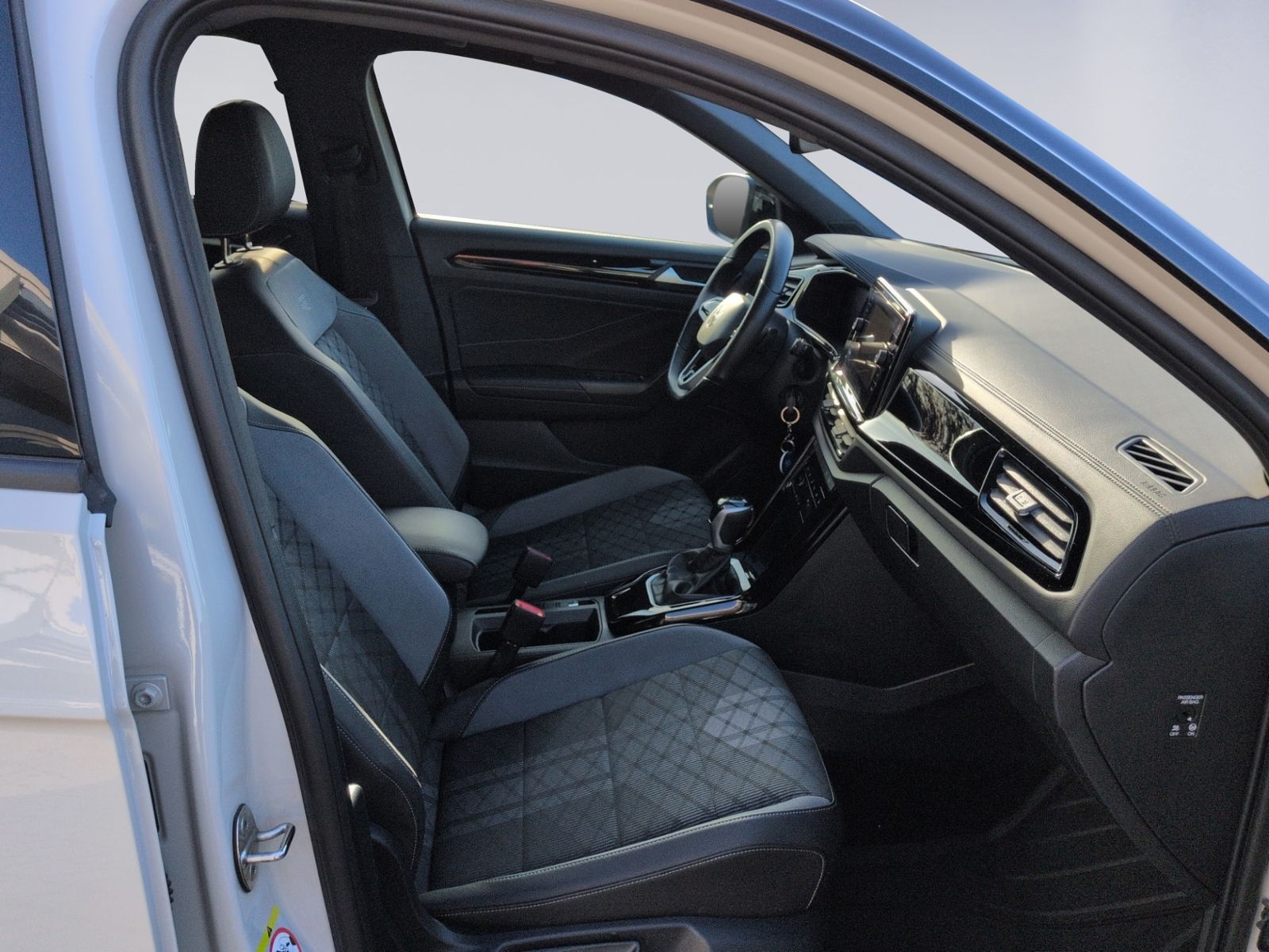 T-Roc 1.5 TSI DSG R Line NAVI+ACC+KAMERA+MATRIX
