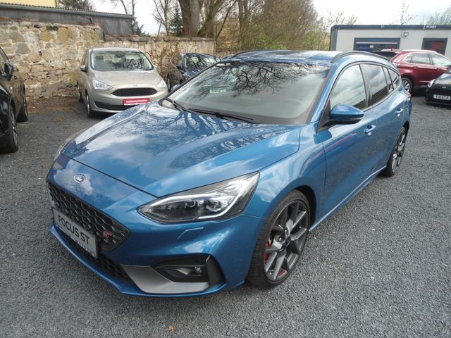 Ford Focus ST ** Styling ** mit Garantie