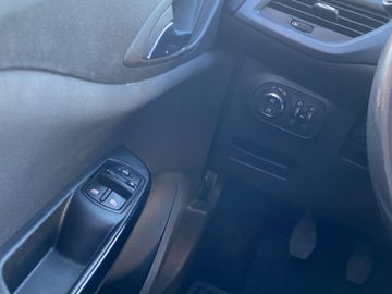 Bild 22 Opel CORSA COLOR EDITION WINTERPAKET PARKPILOT