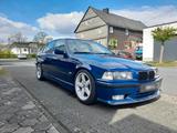BMW E36 318 is M Paket Avusblau Limousine ... - BMW 318 aus 1997: 318is
