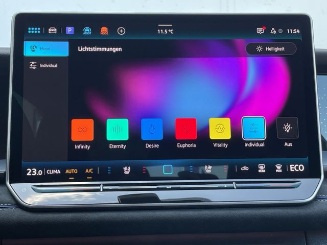 Tayron 1.5 TSI eHybrid DSG Black Style AHK/Pano 