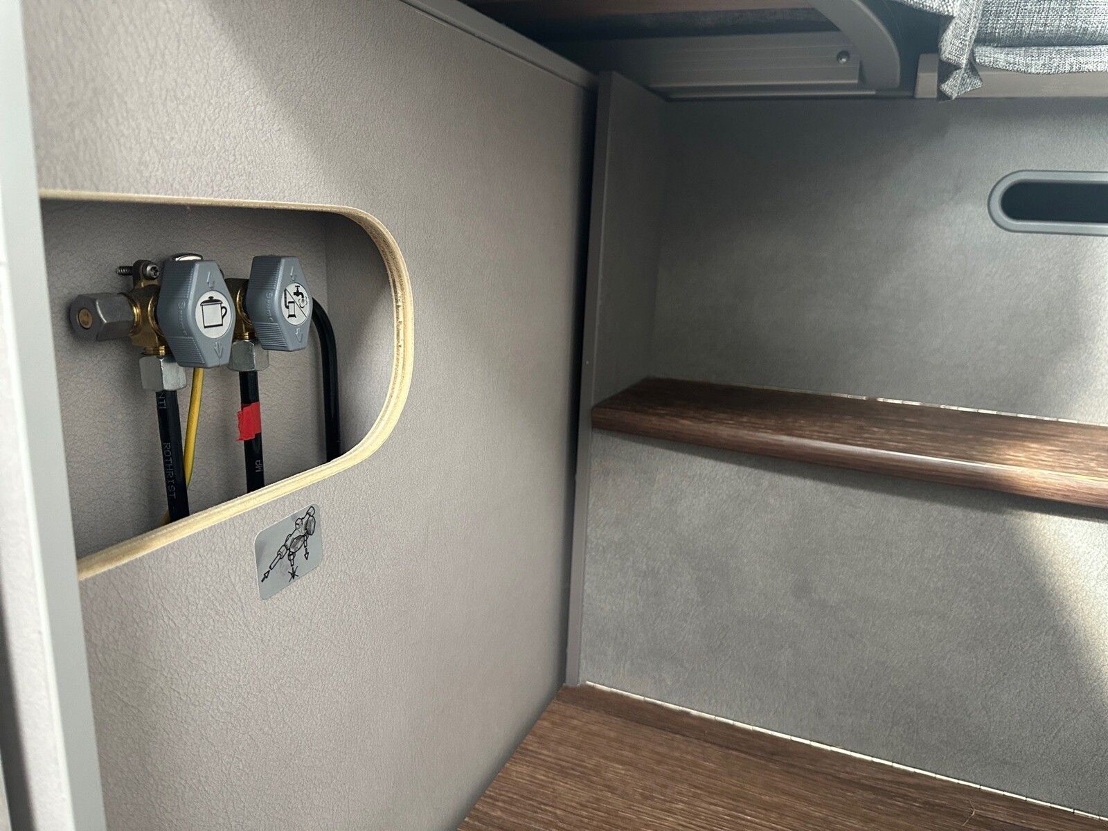 Fahrzeugabbildung Pössl Summit Shine 600 L Citroen 140 PS Markise,AHK,RK