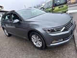 Volkswagen Passat Variant Comfortline BMT/Start-Stopp - Volkswagen: Unfallwagen