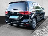 Volkswagen Touran 1.5 TSI DSG Comfortline 7-Sitzer NAVI ALU - VW Touran Gebrauchtwagen in Kiel