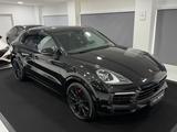 Porsche Cayenne COUPE E-Hybrid Platinum*SPORT-DESIGN* - Porsche Cayenne in Herne