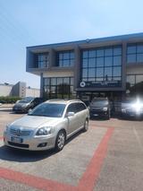 Toyota Avensis 2.2 D-4D 16V Station Wagon - gebrauchte Toyota Avensis aus dem Jahr 2008