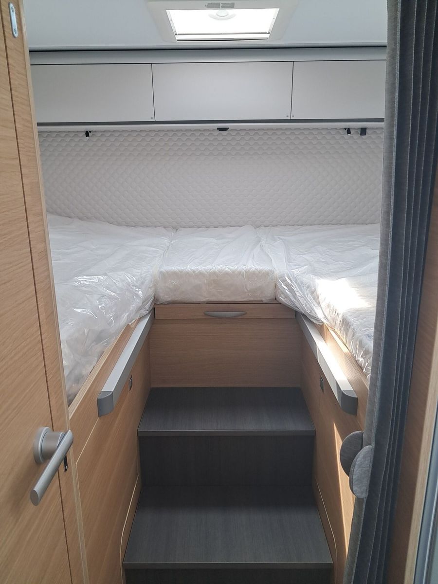 Fahrzeugabbildung Adria Matrix 670 SL 60Y Markise,Combi6E,MACHplus