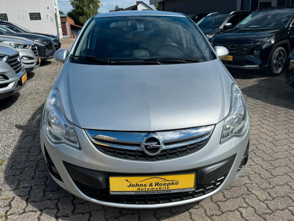Opel Corsa D 1,4 Active / ALLWETTERREIFEN / SITZ-HZG