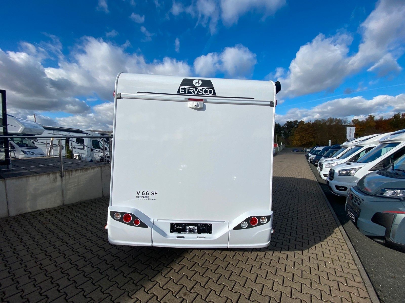 Fahrzeugabbildung Etrusco V 6.6 SF *165PS*Automatik*Markise*RFK*Complete S