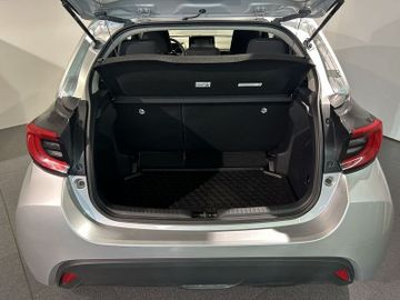 Toyota Yaris - 11