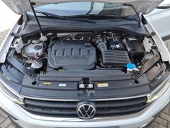 Fahrzeugabbildung Volkswagen Tiguan 2.0 TDI Life LED NAVI SHZ APP ACC