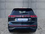 Volkswagen Tiguan 2.0 TDI R-Line / BLACK STYLE / IQ LIGHT - VW Tiguan Gebrauchtwagen in München